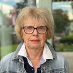 Gruene-Dame-Hoffmann